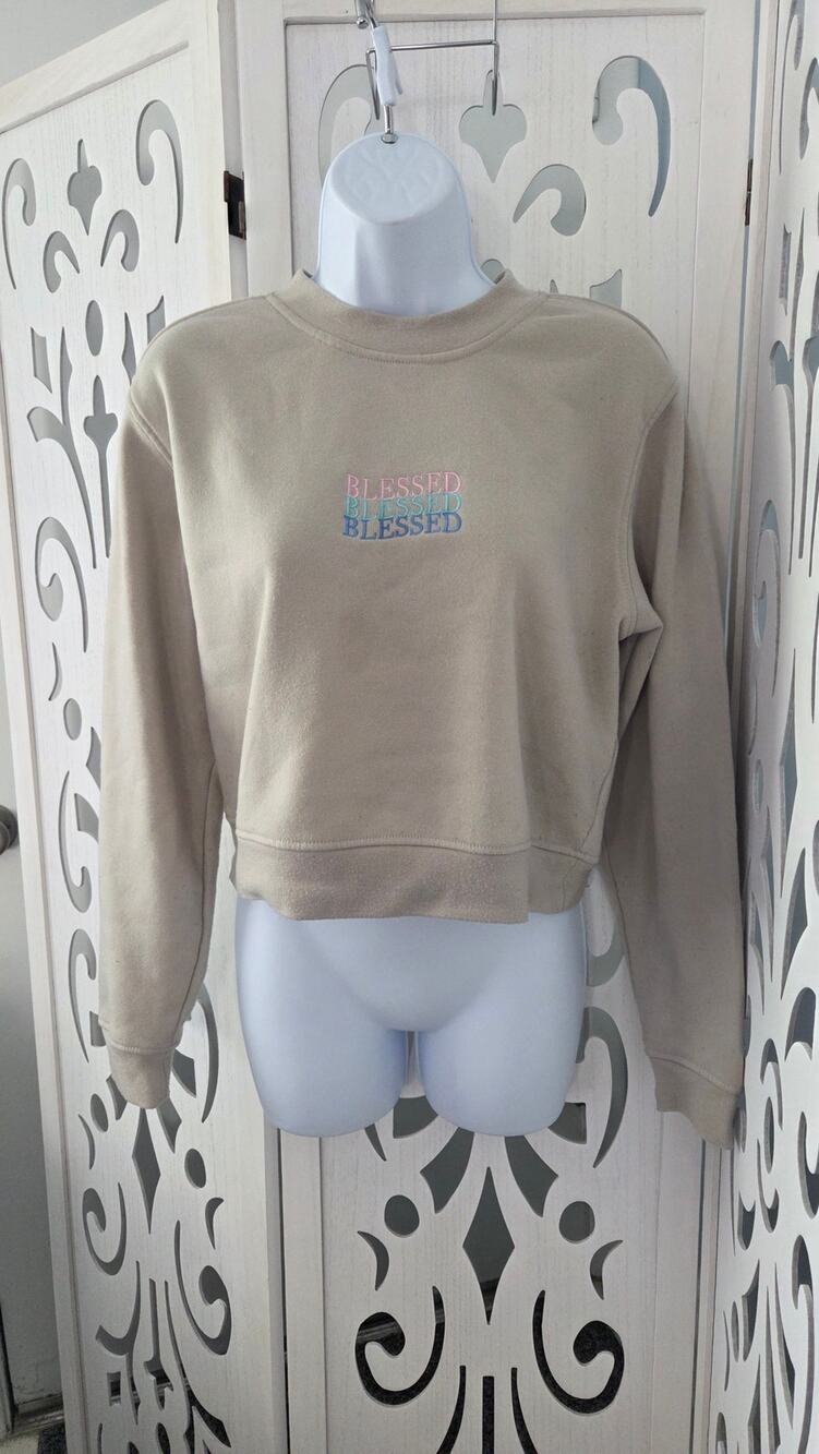 Brooklyn Cloth BLESSED Embroidered Crop Crewneck Sweatshirt Gray Medium